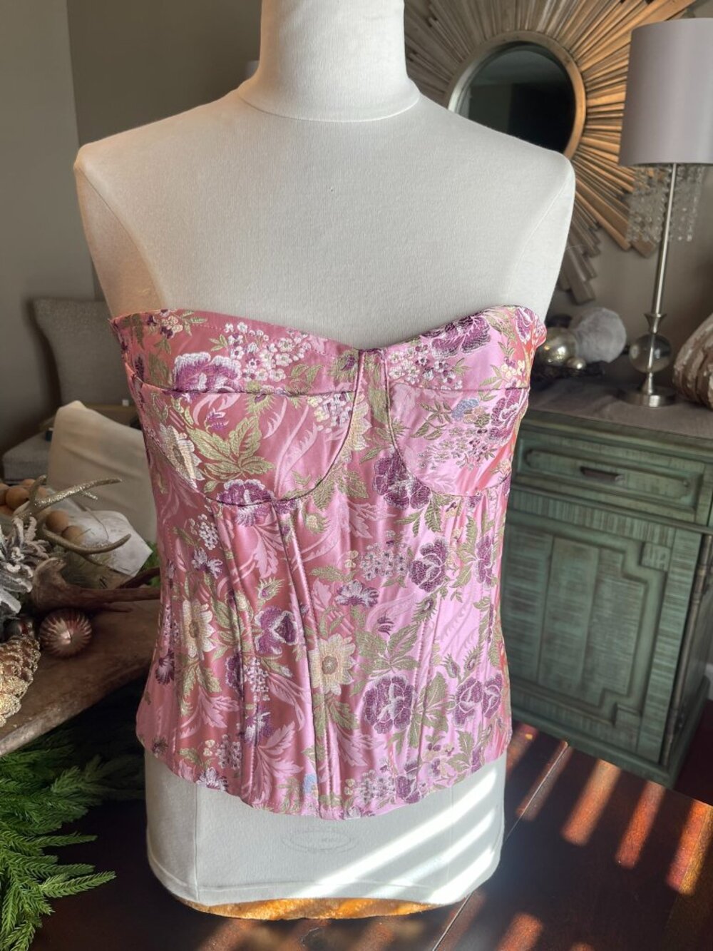 PrettyLittleThing Pink Floral Jacquard Satin Corset Size US 10,  UK 14